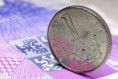Spotřební daň z benzínu a nafty se snižuje o 1,5 Kč na litr